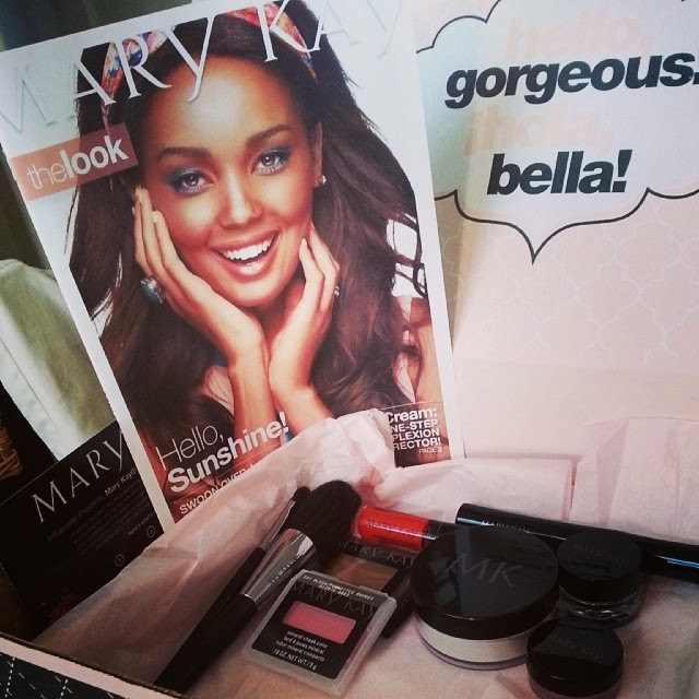 Get #MKGlam With Mary Kay