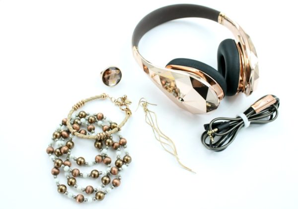 diamond-tears-rose-gold-headphones-styled-jewelry-the-patranila-project