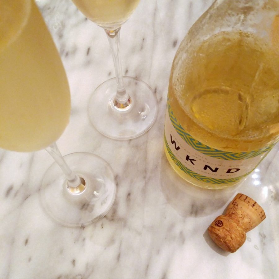 wknd-sparkling-wine-chenin-blanc-winc-club-w