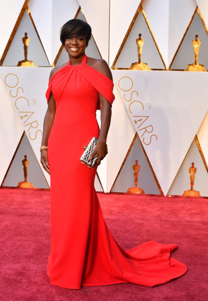 oscars-2017-viola-davis-armani