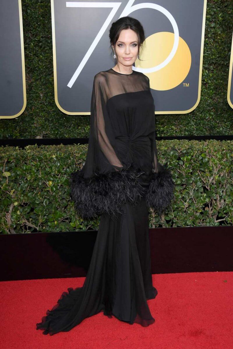 angelina jolie golden globes 2018