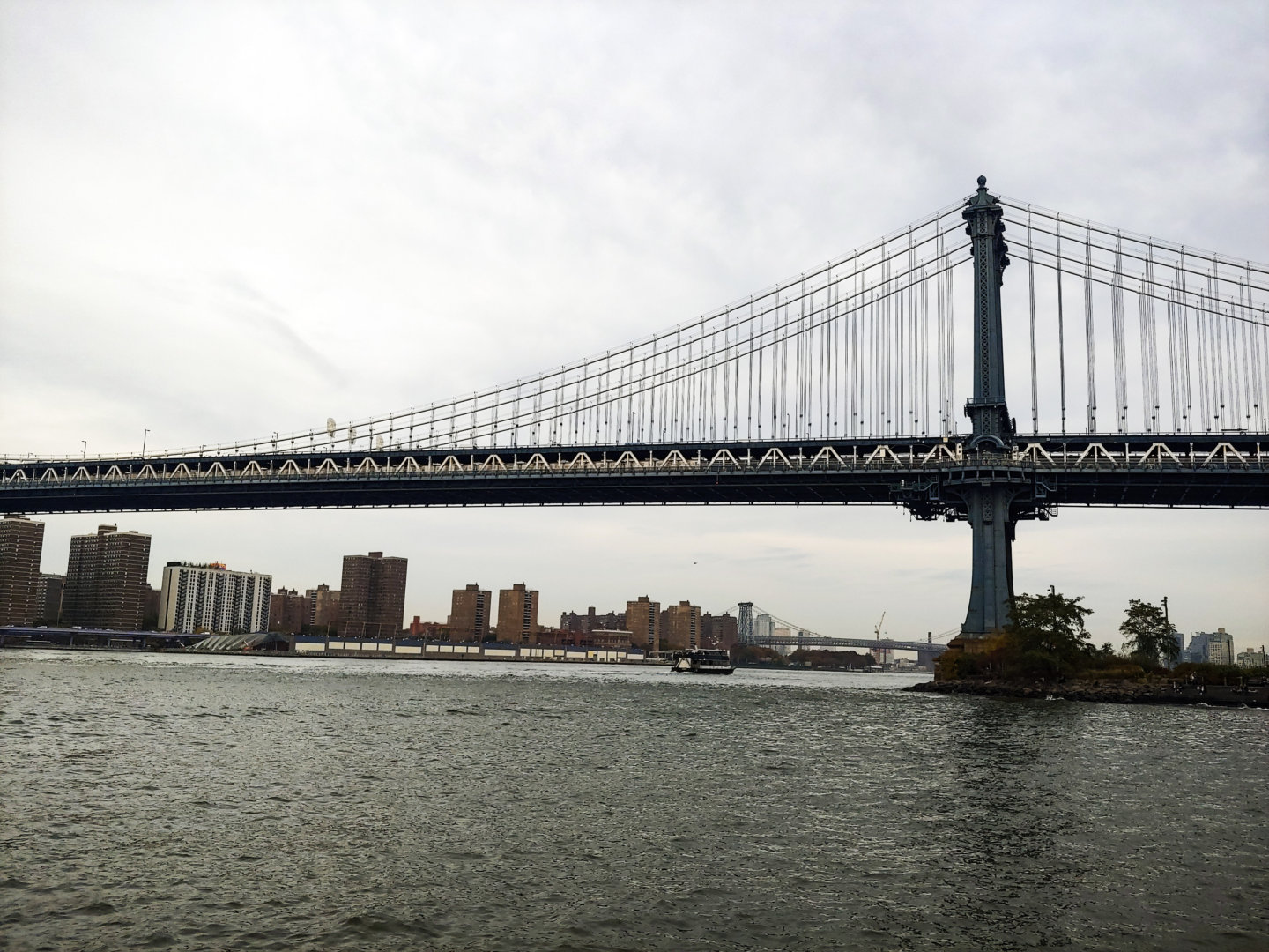 manhattan bridge