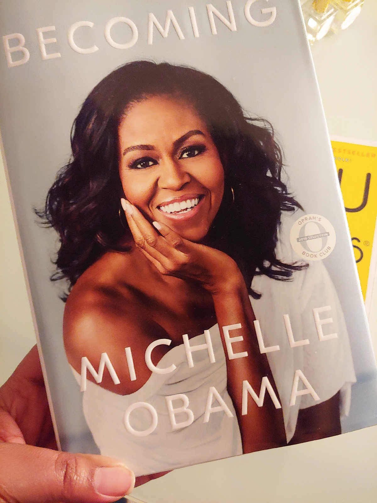 2018 bestseller becoming by michelle obama