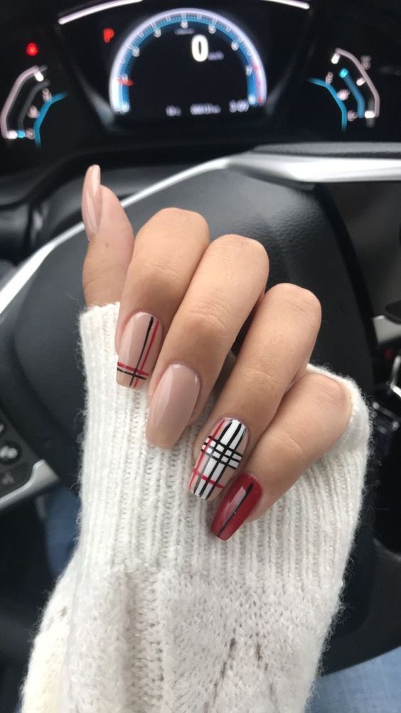 9 Winter Nail Design Ideas - The Patranila Project